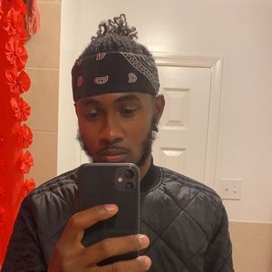 Meet your Posher, Christopher